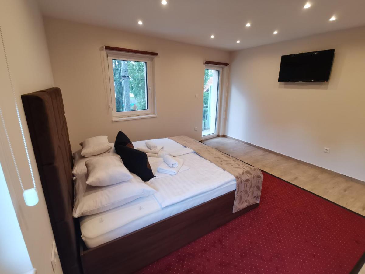 Termal Apartmanhaz Veresegyhaz Ngoại thất bức ảnh