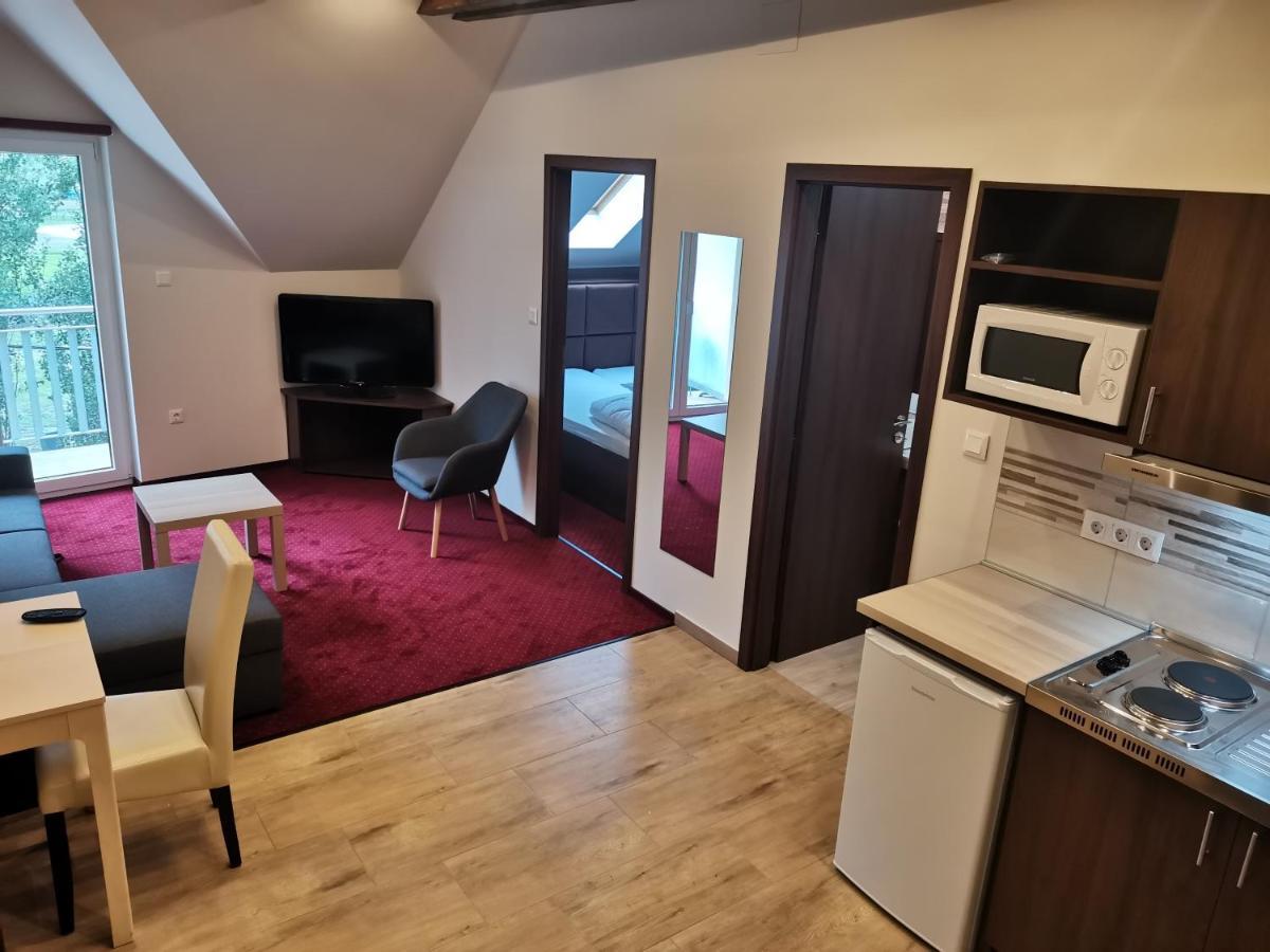 Termal Apartmanhaz Veresegyhaz Ngoại thất bức ảnh