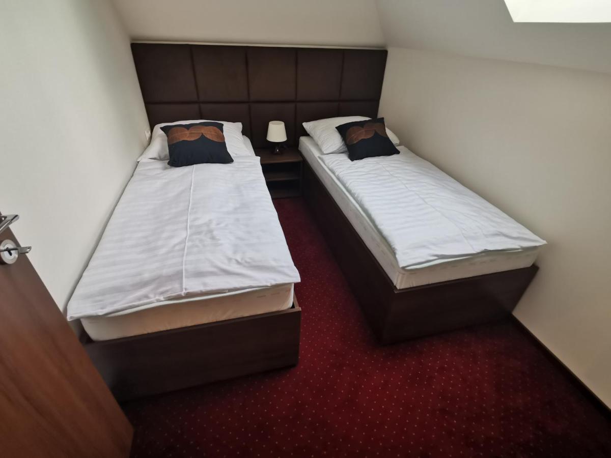 Termal Apartmanhaz Veresegyhaz Ngoại thất bức ảnh