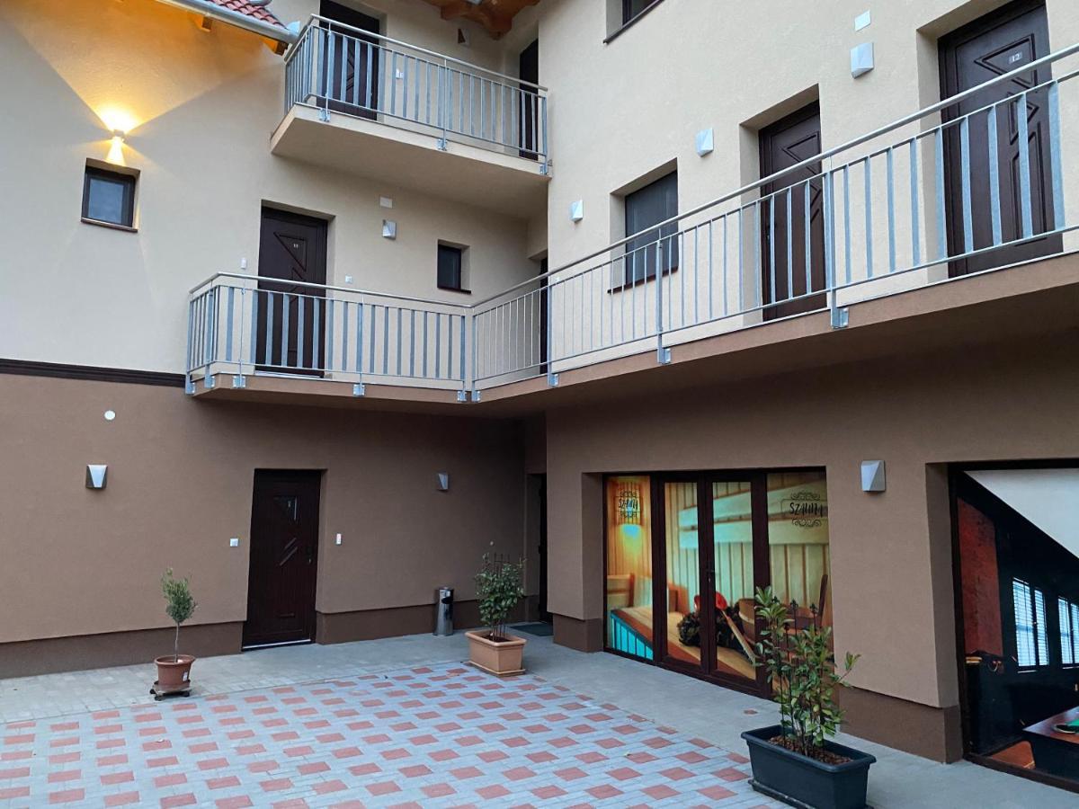 Termal Apartmanhaz Veresegyhaz Ngoại thất bức ảnh
