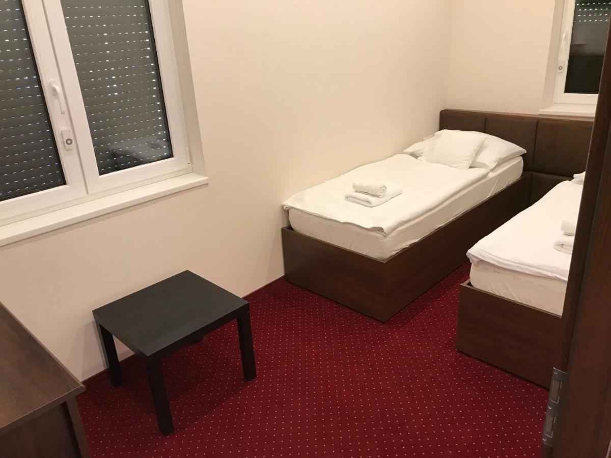 Termal Apartmanhaz Veresegyhaz Ngoại thất bức ảnh